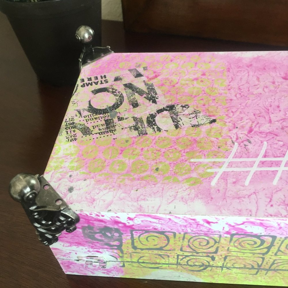 Memory/ Wedding Keepsake Box - Picture 7 of 8